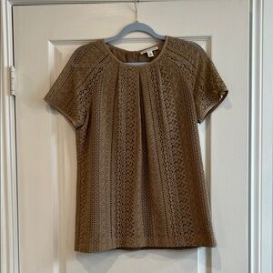Banana Republic Brown Lace Blouse zips up in back